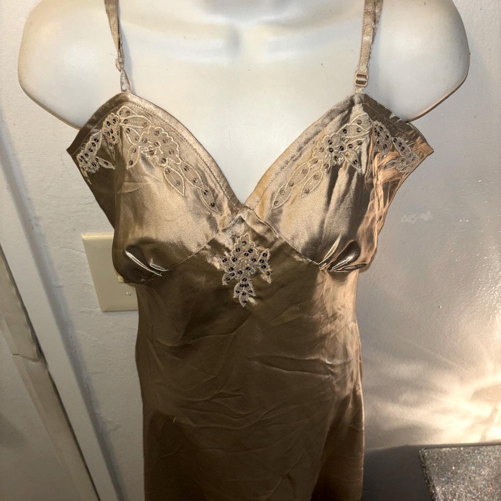 NEWPORT NEWS Gold satin long beaded sequins Slip nightgown lingerie NWTS size 6 - Picture 2 of 6
